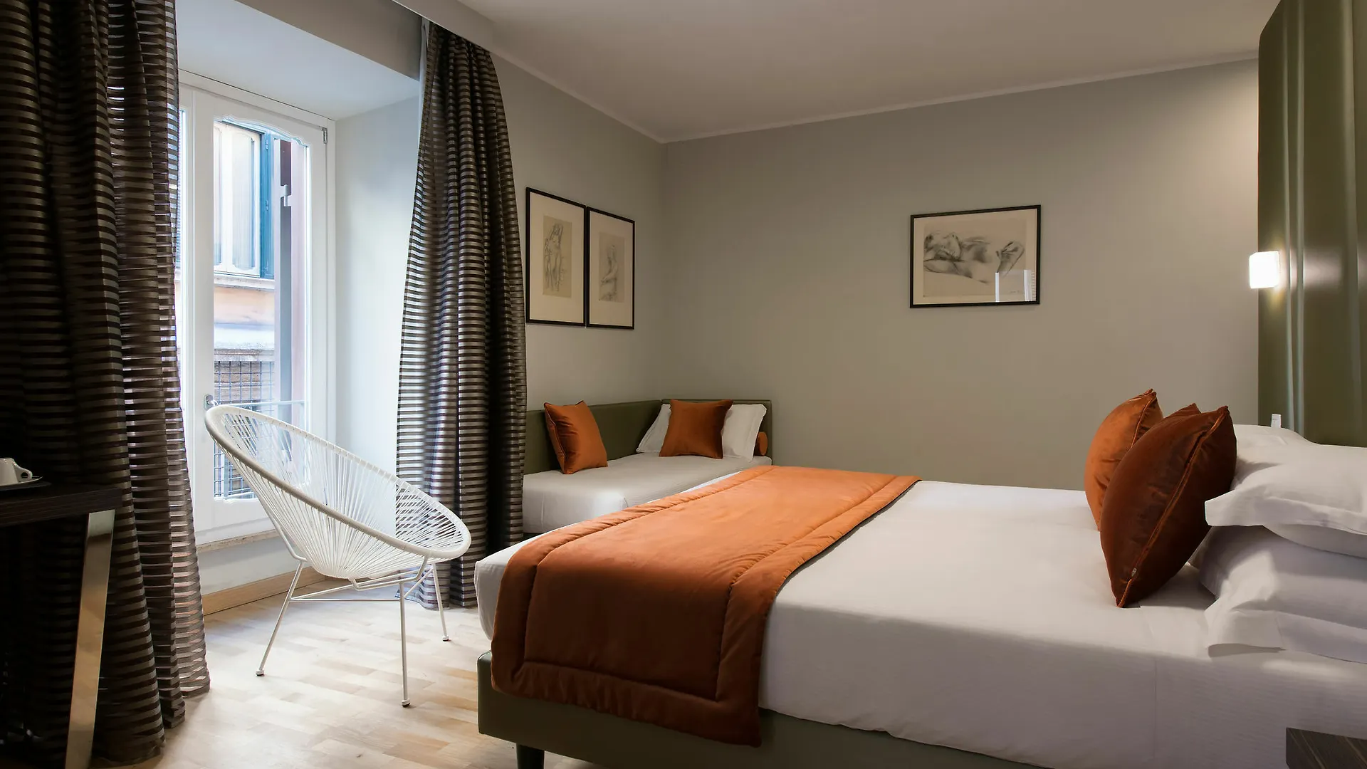 Vittoriano Suite Rome 2*,  Italy